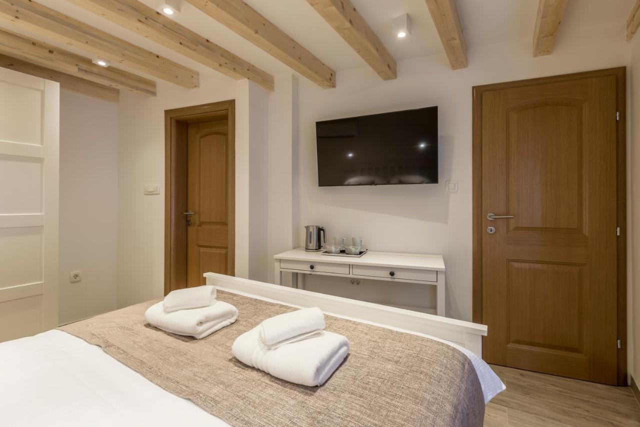 Cosmijeva Luxury Rooms Split Buitenkant foto